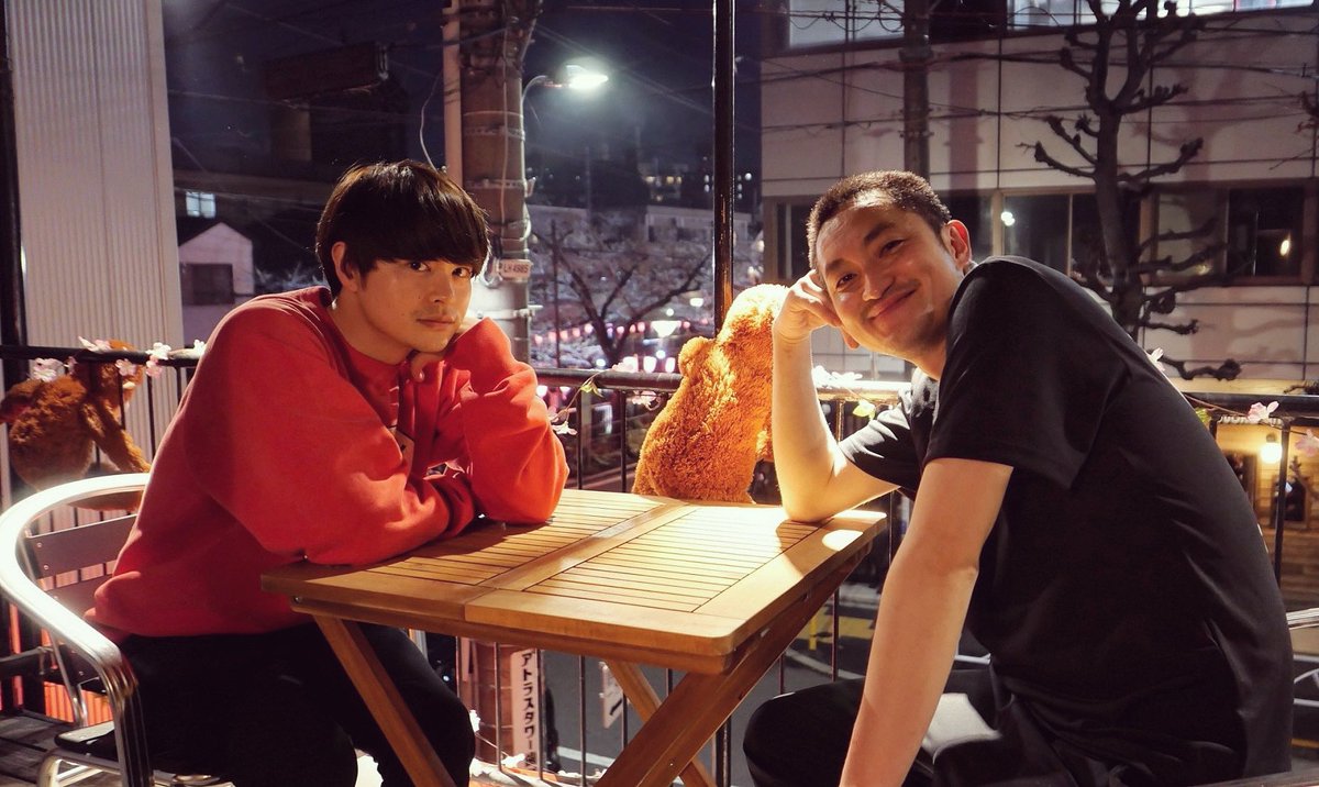 久しぶりに、おじさんに会った。
桜やっと咲き始めましたね。