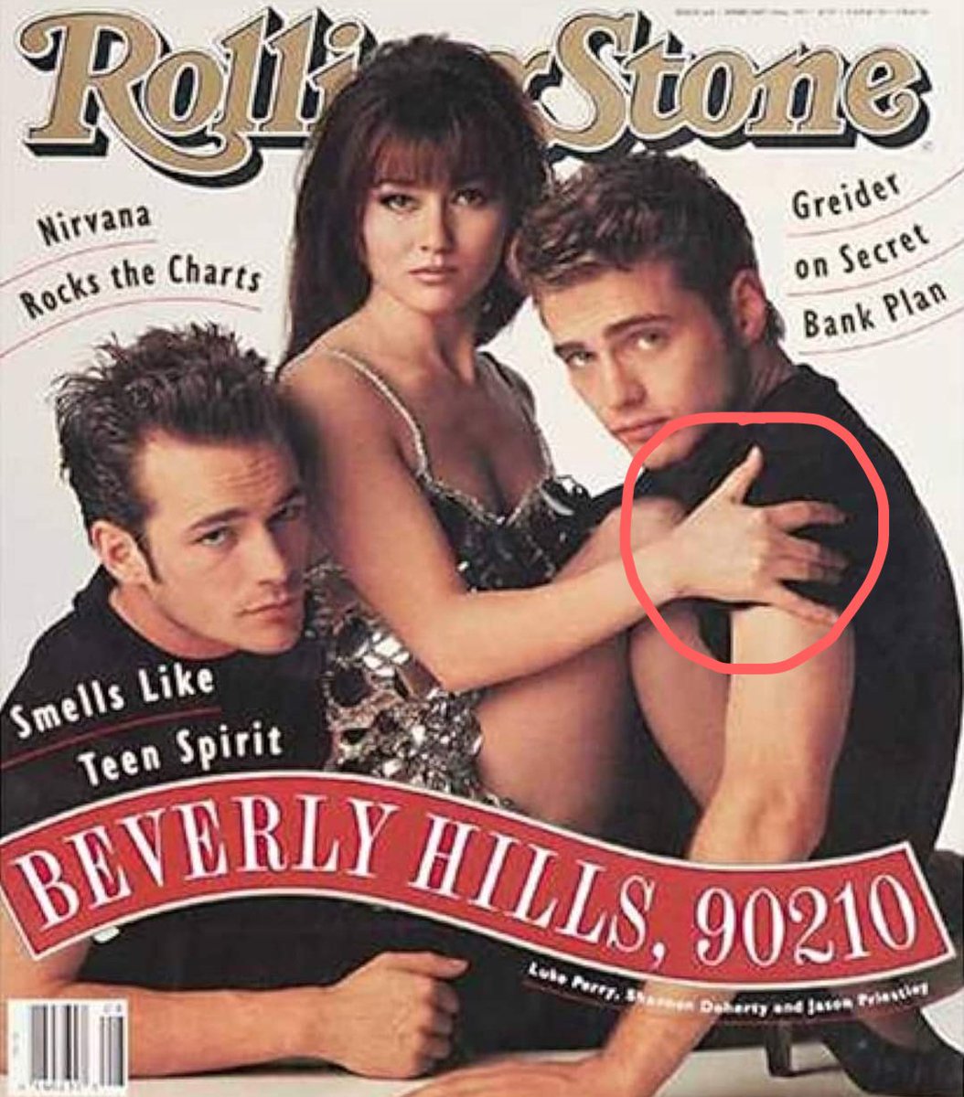 Do you know what the hand sign means? What else do you see?
#beverlyhills90210 #jasonpriestly #shannendougherty #lukeperry