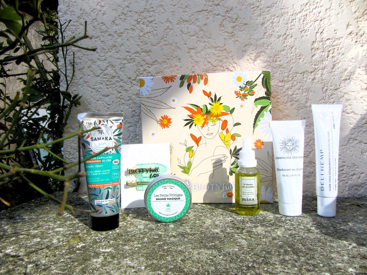 ThCityandBeauty's tweet photo. Biotyfull Box Mars 2024 : La Box Beauté « L’Éternelle Jeunesse » 100% CBD / Chanvre https://t.co/TwTzUwMLSP via @ThCityandBeauty
#box #boxbeaute #boxbeautebio https://t.co/9IqLYw4IKU