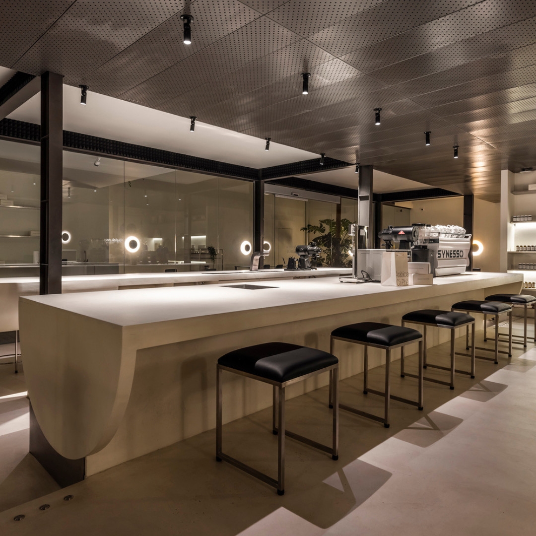 MireyaTmtech's tweet photo. ☕ Bosgaurus Coffee Roasters, the local coffee aficionados, bring specialty coffee from farm to table. 
Discover more: https://t.co/mFvFkltpkW

#tmtech #tmtechvietnam #tmtechlighting #indoorlighting #lightingsolution #interiordesign #architectural https://t.co/OdGuzyUVZw