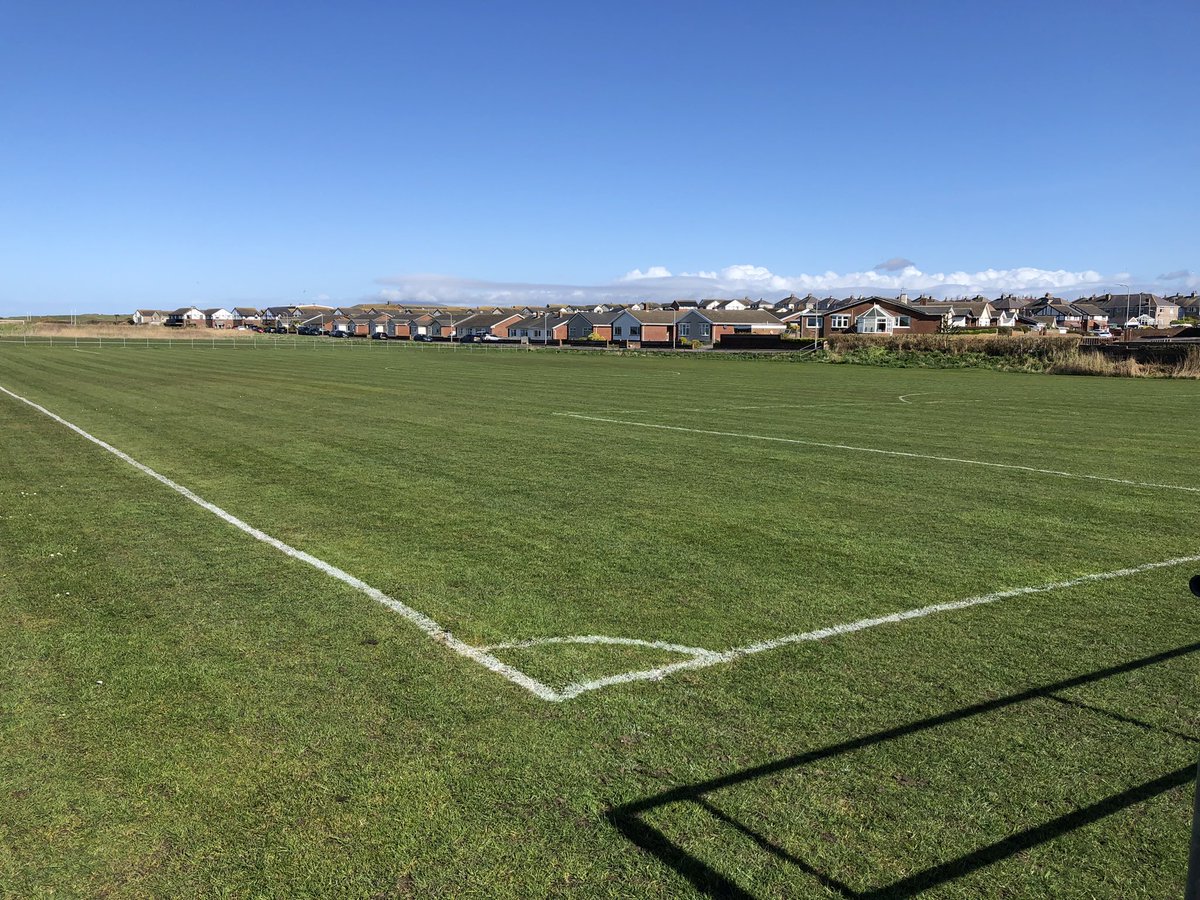 First team game v @catonunitedfc 3pm kick off. We have sunshine and very little wind!! Ressies away @MillomAFC A 2pm k.o No game for the A team #vls