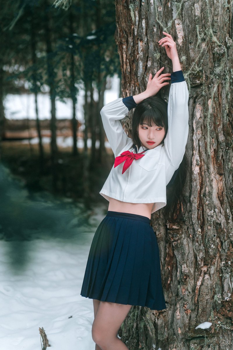 告别三月的雪❄️ ✨
                  期待四月的阳光和花朵☀️🌸
🧚‍♀️@tothemoona_ 
📸@SYlunlunlun 
#成都约拍 #旅拍 #摄影 https://t.co/FE1AD0rfhM