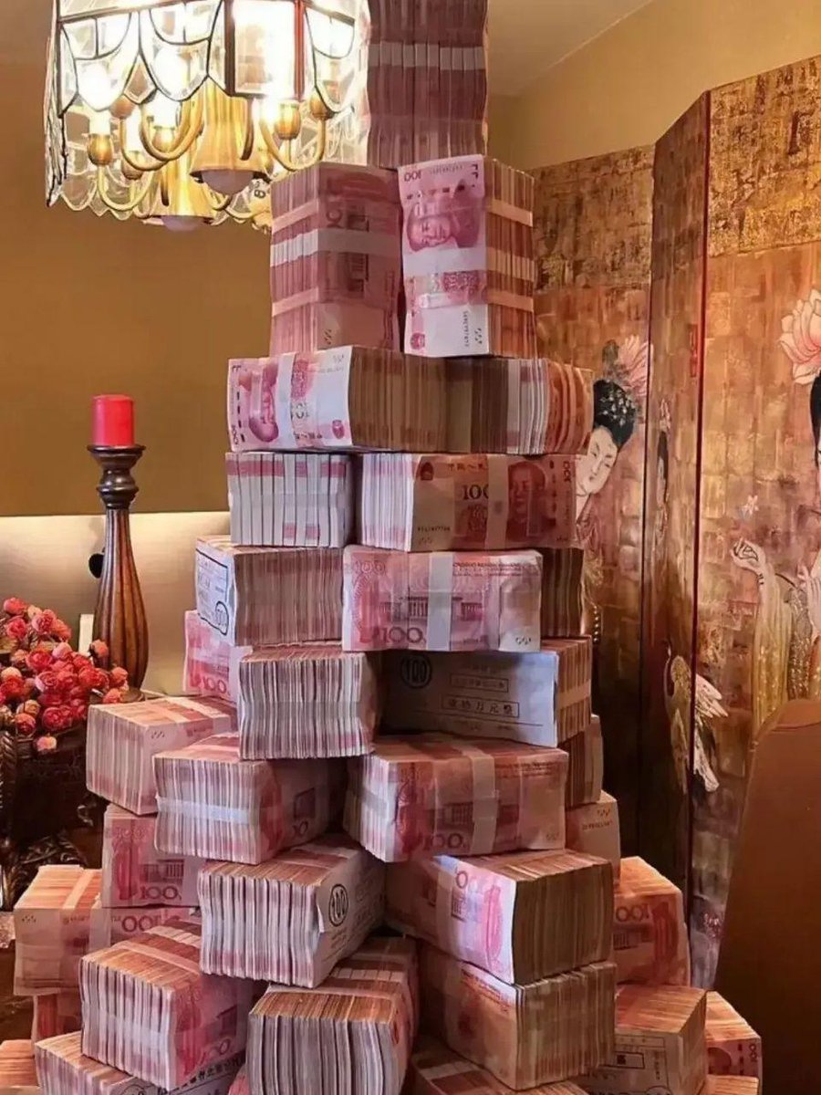 光羡慕别人有什么用！我们要自己行动起来比他们更有钱！海外目前最强赚钱模式，0风险0投资高回报，只是是想带你们发家致富，一天仅限50个名额，通知。