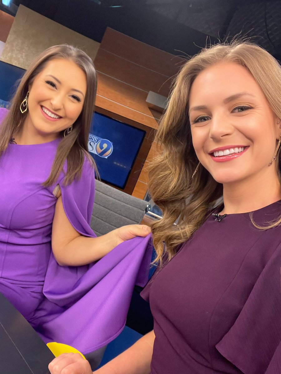 madithemet's tweet image. Feeling a little capey today! Join @GinaWSOC9 all weekend long and I for a look at the the amazing weather for the holiday ahead 🐣☀️💜@wsoctv