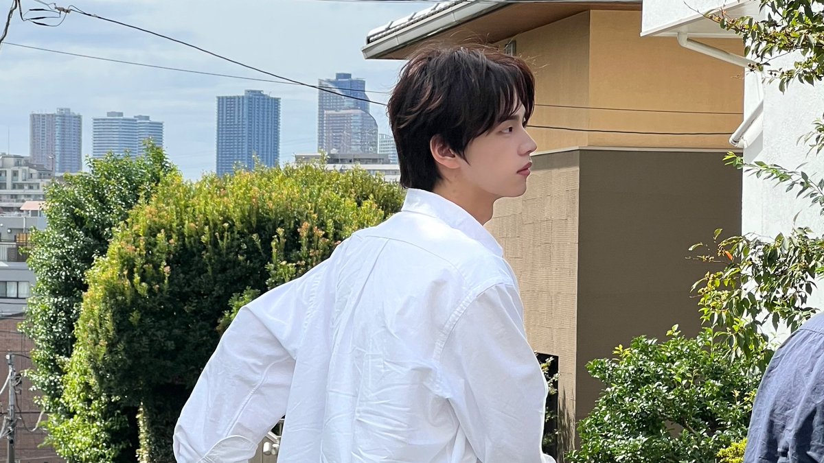 신유 tweet media