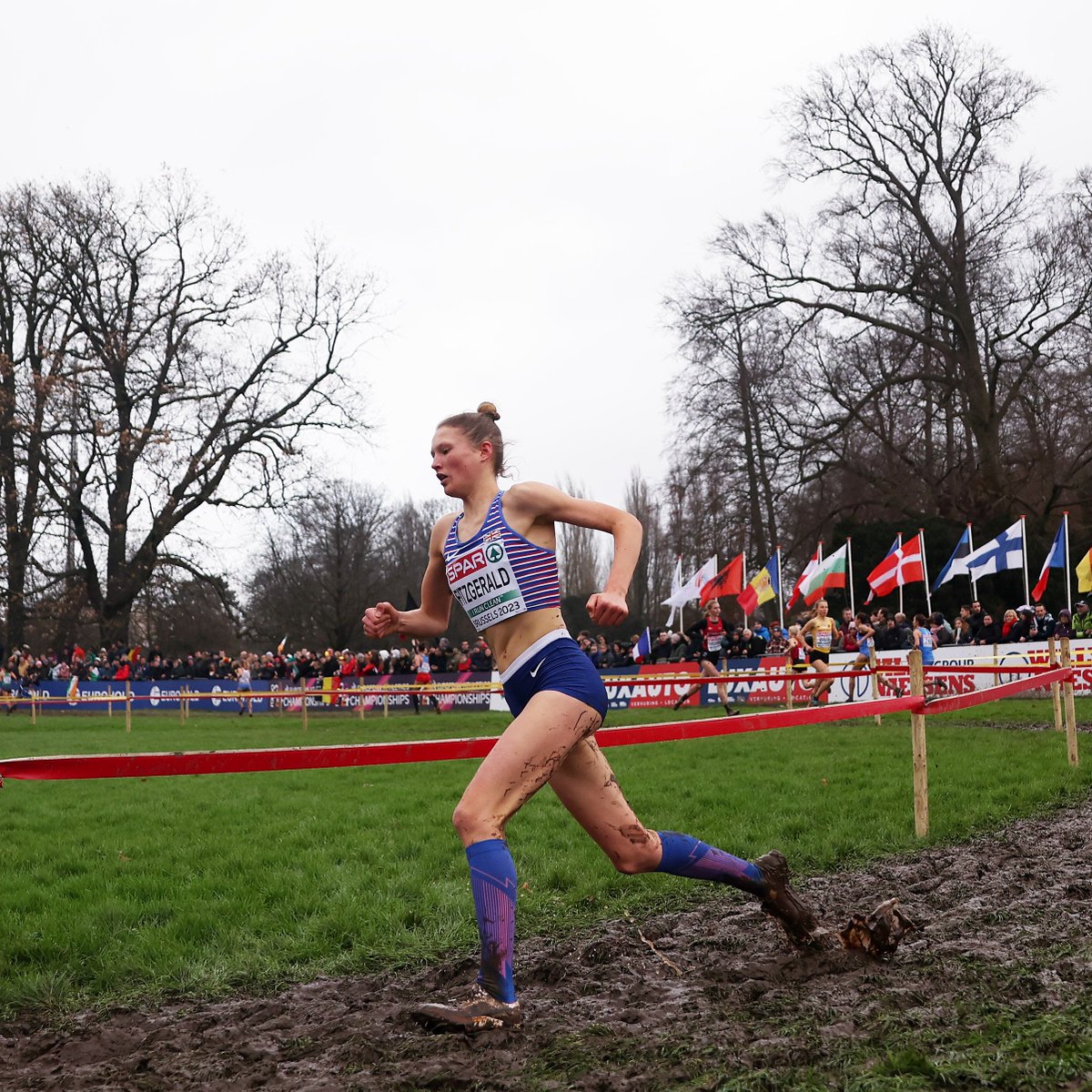 Performances to be proud of 👊 We start #WorldCrossCountry with all our runners finishing in the top 30 of the women’s U20 race 🏃‍♀️ 17th - Innes FitzGerald (21:10) 18th - Jess Bailey (21:12) 25th - Eliza Nicholson (21:27) 30th - Natasha Phillips (21:42)