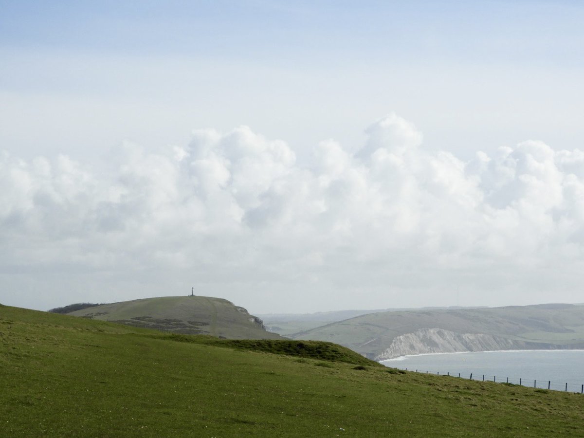 #WalktheWight practice this week from Alum Bay with Yarmouth via the Needles and over Tennyson Down, hopefully to Carisbrooke depending on the mud 🙄