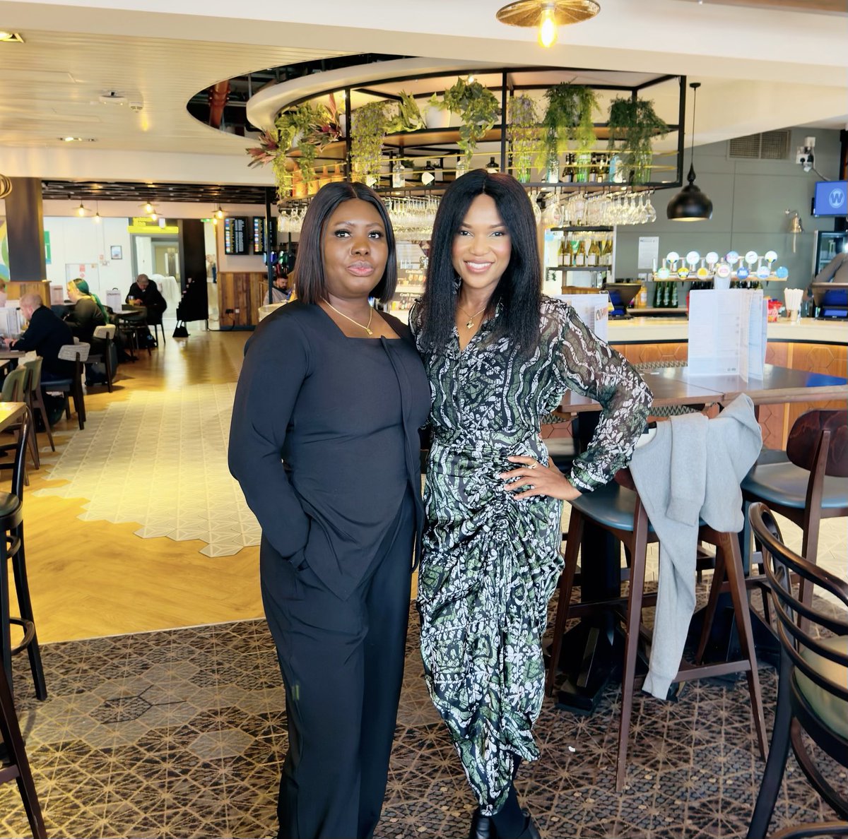 Dr Simi™️ tweet media