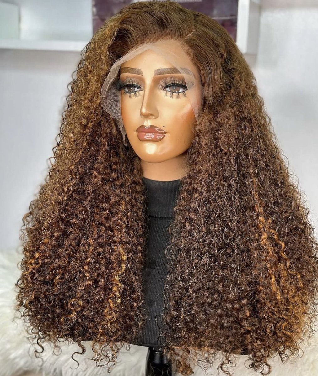 This Sdd Piano pixie in 20” paired with Matching Frontal gives you that Diva look 
(300grams)

Price:- N350,000 ❌, Now N295,000✅ (Subjected to change)

#pianopixiecurls #pianopixiewig #longpixie #curlywig #2tonepixie #customwigs #Factorycurlywig #wigsinlagos  #wigstore