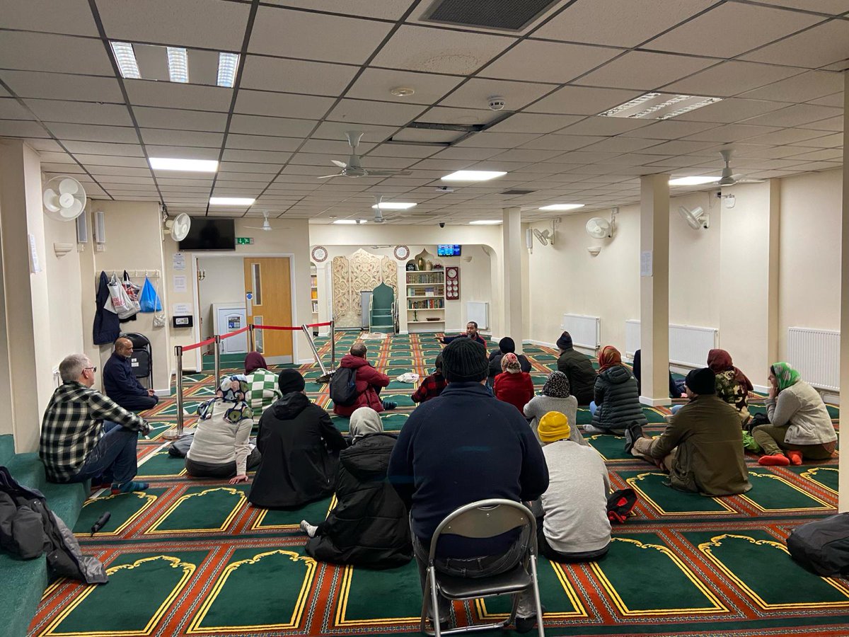Pleased to help in organising an Inter-Faith & EDI Educational day in Ipswich for EA officers @EnvAgencyAnglia We visited Hindu Temple, Guru Nanak Gurdwara, St Matthews Church&Ipwich Mosque. It offered ample opportunities to learn about EDI different faiths & diverse cultures.