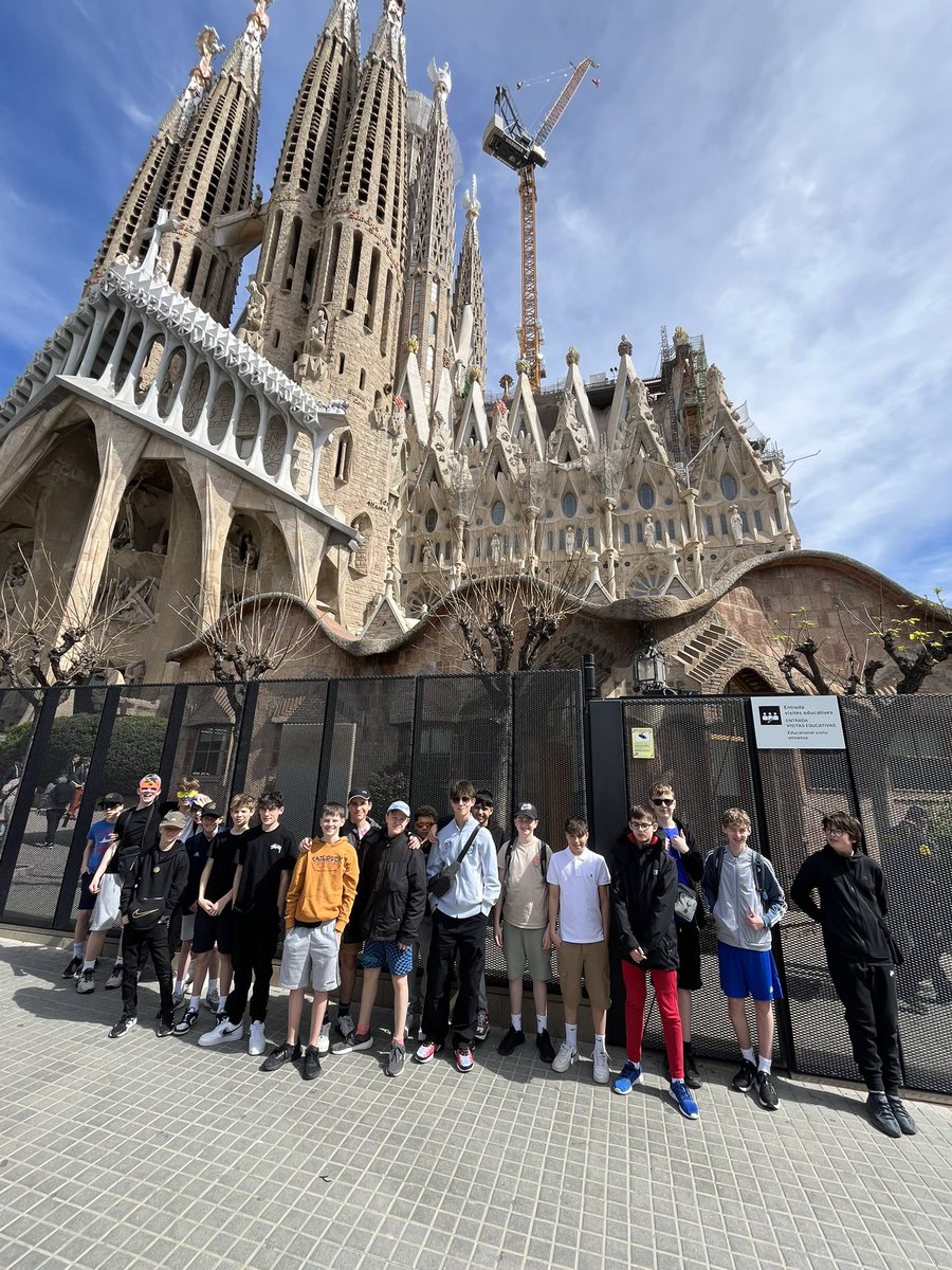 HBS MFL department tweet media