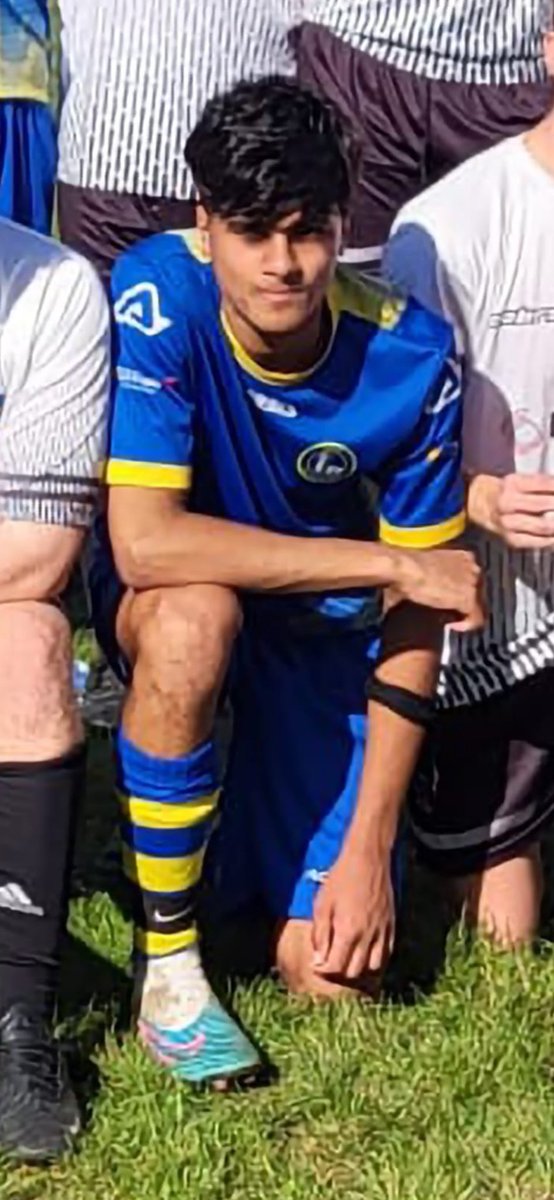 Special mention to Razaz for last weekend. Represented us on Saturday for the seconds and the youth on Sunday while observing his fast for Ramadan. Great commitment and two great shifts. Well done 👏🏻 #uppachurch 🔵🟡
