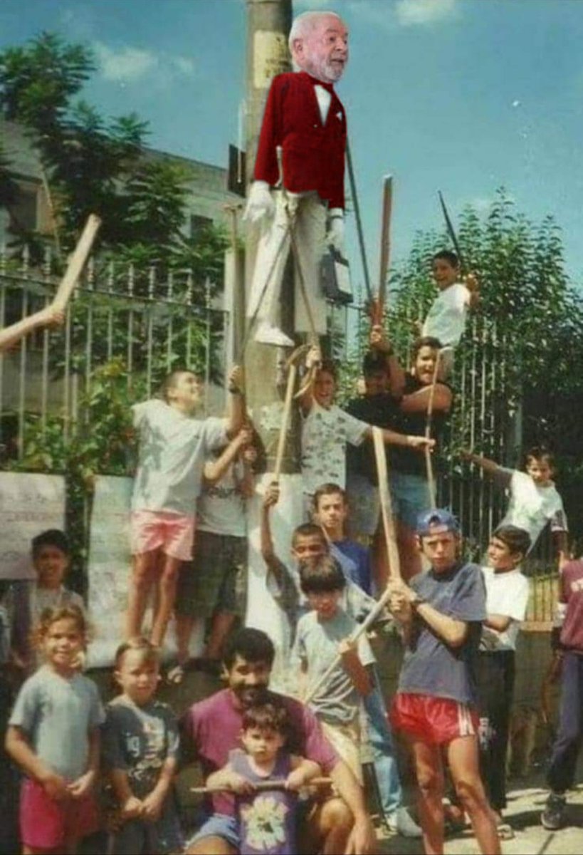 Dia de queimar o Judas! 🔥