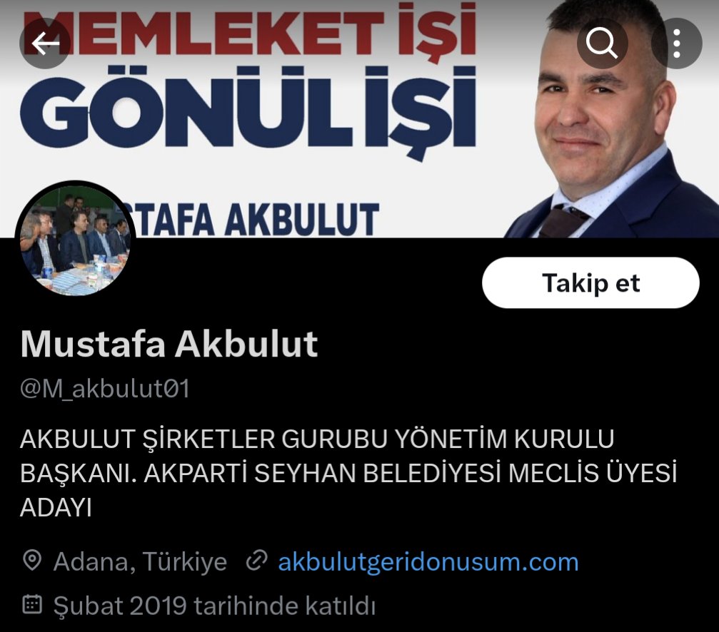 metcihan's tweet photo. Bitmiyorlar. Yetişemiyorum. Her yerden çıkıyorlar. 

İsrail'in çöpünü alıp Adana'da doğaya salan Akbulut Plastik'in sahibi Mustafa Akbulut Adana Seyhan'da Ak Parti'den aday olmuş. 

Şirketin arkasındaki etkili isim olan Ömer Çelik, dün, "Gazze'yi en çok biz destekliyoruz" diye açıklama yapmıştı. 

Çöpünü almak nedir? Siz de buna anlam vermekte zorlanıyorsunuz değil mi? Anlatayım. 

İsrail (ve Avrupa ülkeleri) doğaya zararlı atıkları, kendi topraklarında imha etmek ya da dönüştürmek istemiyorlar. Çünkü toprağa, suya ve havaya zarar veriyor. Zehirli kimyasallar salınıyor. Yasaları buna izin vermiyor.

Nasıl bir çözüm buluyorlar? Gemilere yükleyip Türkiye'ye gönderiyorlar. Bizim firmalar küçük bir kısmını geri dönüşümde kullanıp, gerisini çimento fabrikalarında yakıyorlar. Yani İsrail'in çöpünü alıp çimento fabrikalarında yakıp, ürettiğimiz çimentoyu İsrail'e gönderiyoruz. Bu çimentolar Gazze işgalinde de kullanılıyor. 

Rezalet bununla da bitmiyor.

Yakmak da doğaya zararlı. Ama biraz masrafı olduğu için çoğu zaman onu bile yapmıyorlar. Daha da zararlısını yapıyorlar. Bu çöpü, özellikle Adana'da, doğaya döküyorlar. Adanalılar biliyor ve görüyor. O İsrail çöplerine örnek bir fotoğraf da ekliyorum. 

Evet bu ticaretten büyük kârlar elde ediyorlar. Yetmiyor, üstüne devlet teşviği alıyorlar.

Böyle kirli bir düzen.

Yanlışım varsa düzeltsinler @omerrcelik @M_akbulut01