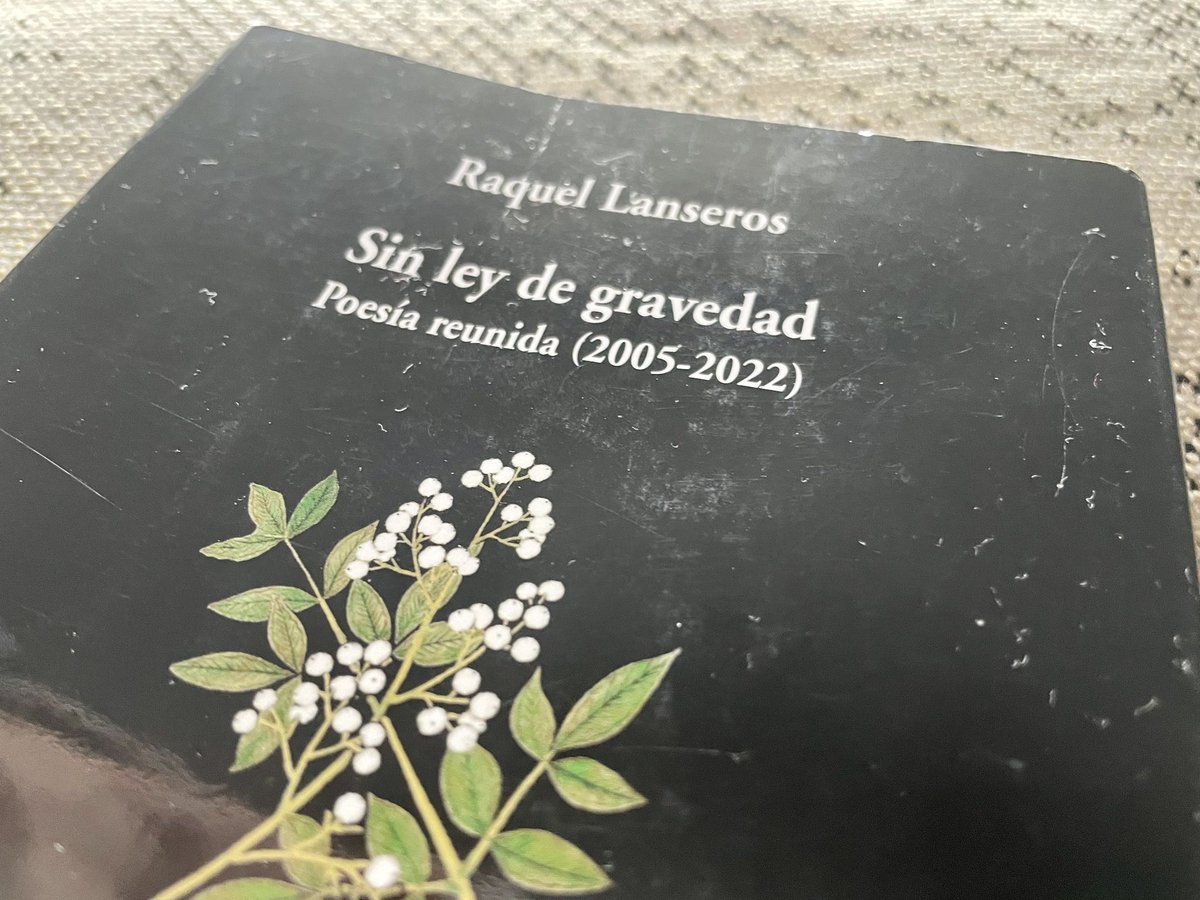 Debe ser que me nacen las gotas desde dentro 💧💧💧
<a href="/RaquelLanseros/">Raquel Lanseros</a> qué coincidencia leerte ahora, cuando la lluvia está tan presente y las leyes de siempre nos siguen sorprendiendo 💫
Enhorabuena