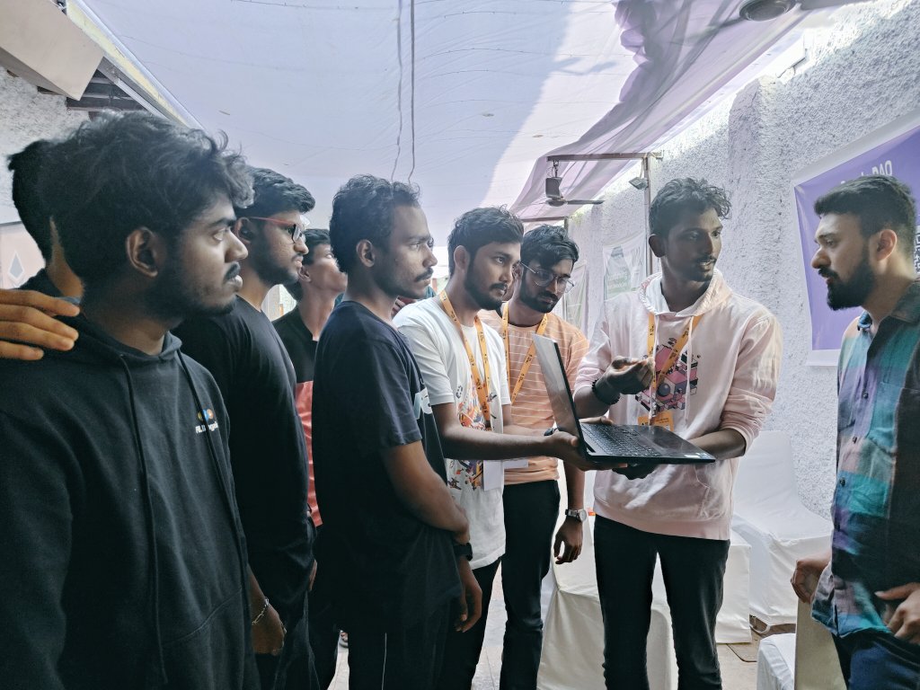 Gryffindor_W3's tweet photo. Excited to have had the privilege of hosting @denverjude, CEO of @devfolio, at @ethmumbai. Grateful for the opportunity to showcase one of our innovative products developed during the event. 

#EthMumbai #BlockchainInnovation #DevfolioCEO #ProductDevelopment https://t.co/6qSyoe0shn