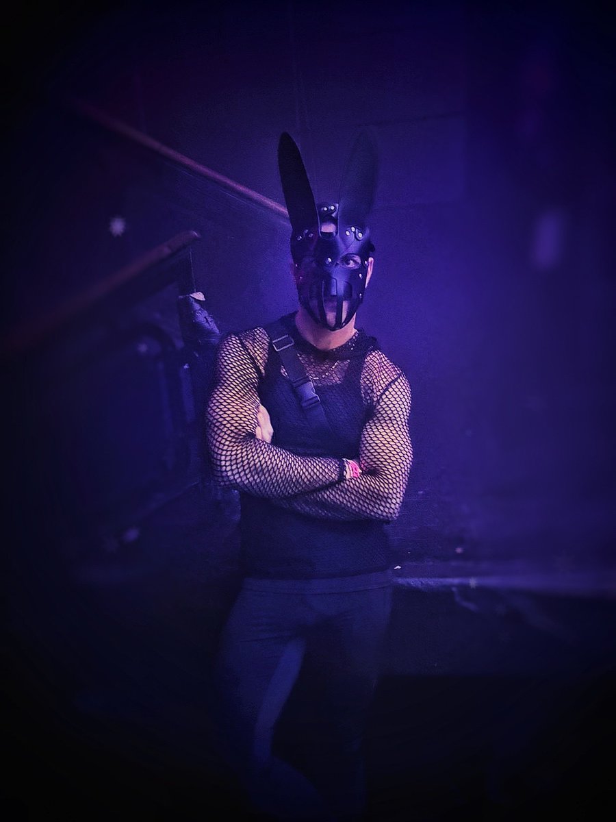 ChiTho402's tweet photo. Purim was last week but I havenβt uploaded anything yet, so here is my bunny costume π°π #gay #GAY #Gays #fit #fitness #muscle #Gay #HairyChested #hairygaybears #chest #gayscruff #gaythreas #gaythread #hairyandmuscle #gayguy https://t.co/y8vPVkUiDE