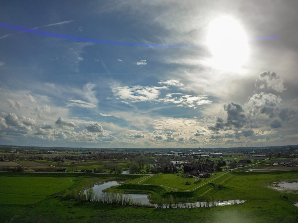 McBilderburger. (@mcbilderburger) on Twitter photo 