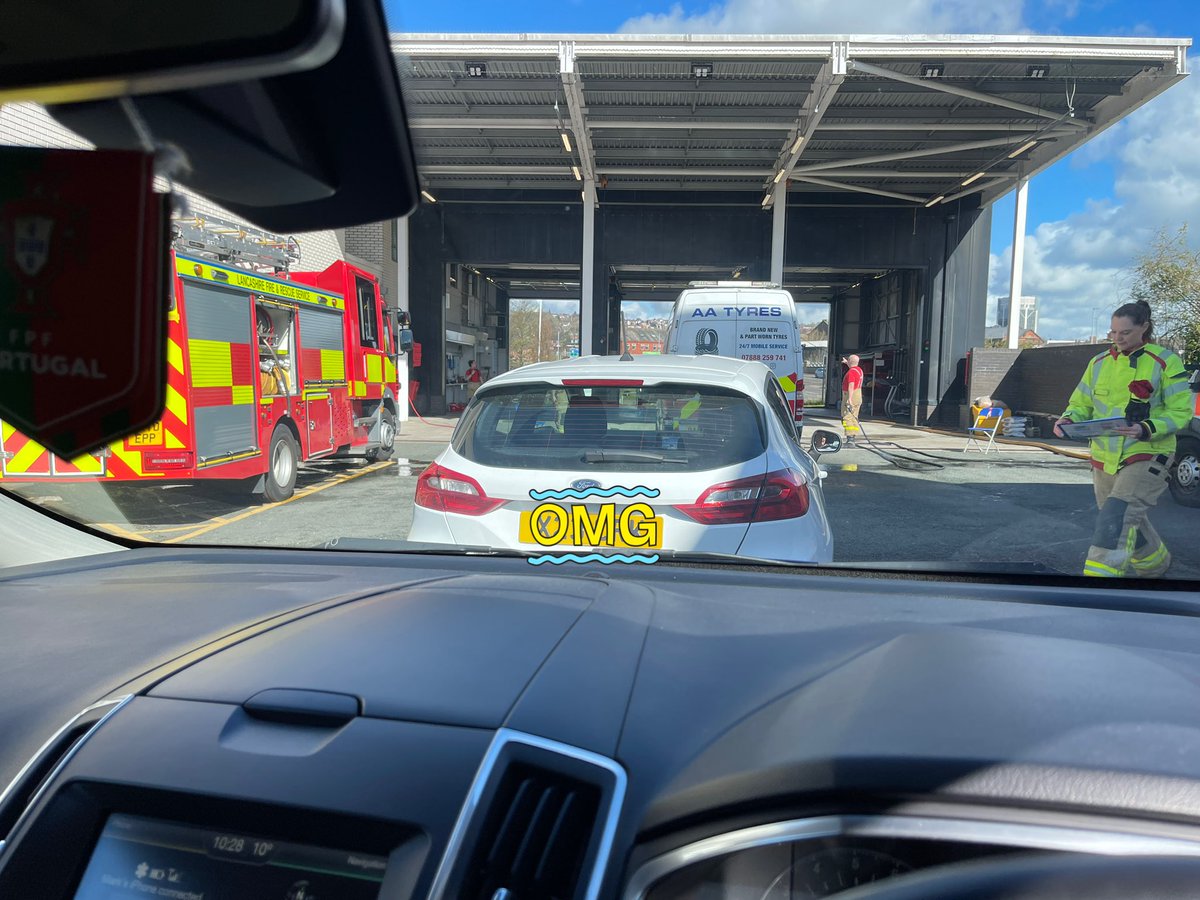 Get Down to <a href="/Blackburn_Fire/">Blackburn Fire</a> for an awesome charity car wash today, go and make use of it and show support.