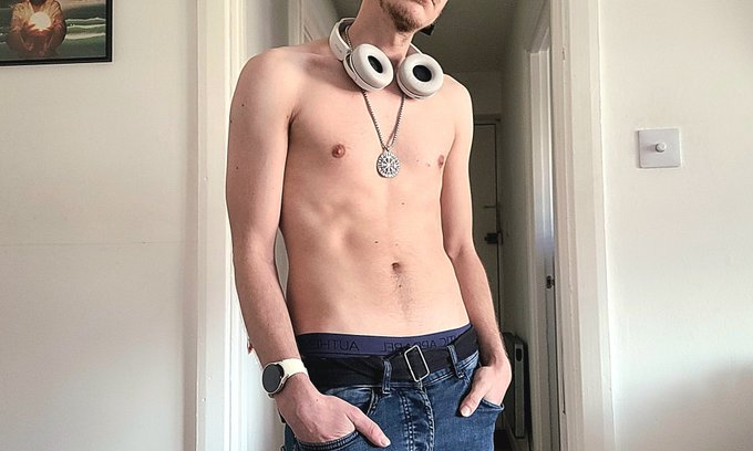 I'm not sure if I'm summer ready yet https://t.co/RwEBxHOqKY