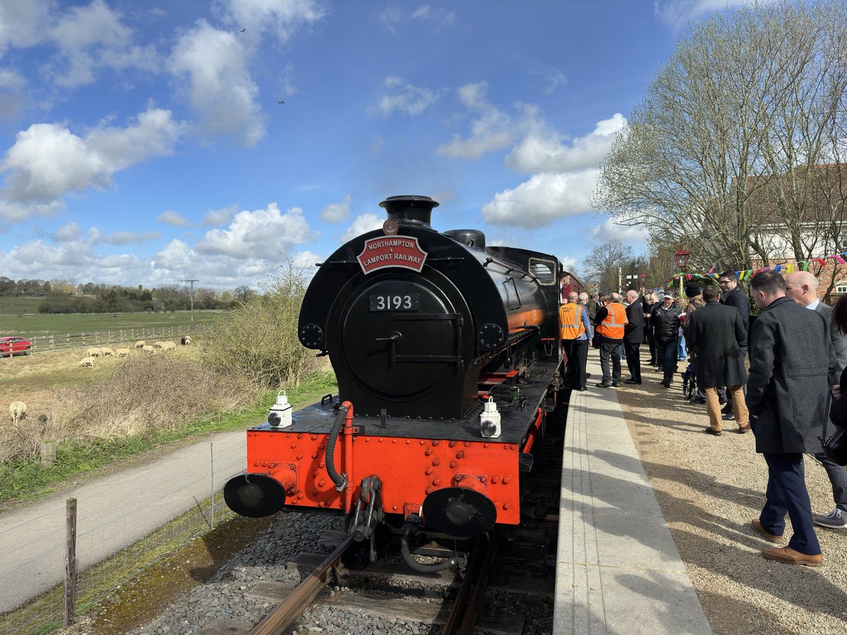 Official opening today of ⁦@NLRailway⁩ extension to Broughton today, Austerity 3193 hauling the first train for invited guests. ⁦@RailwayMagazine⁩ Line parallels the Brampton Way for those into walking/cycling.