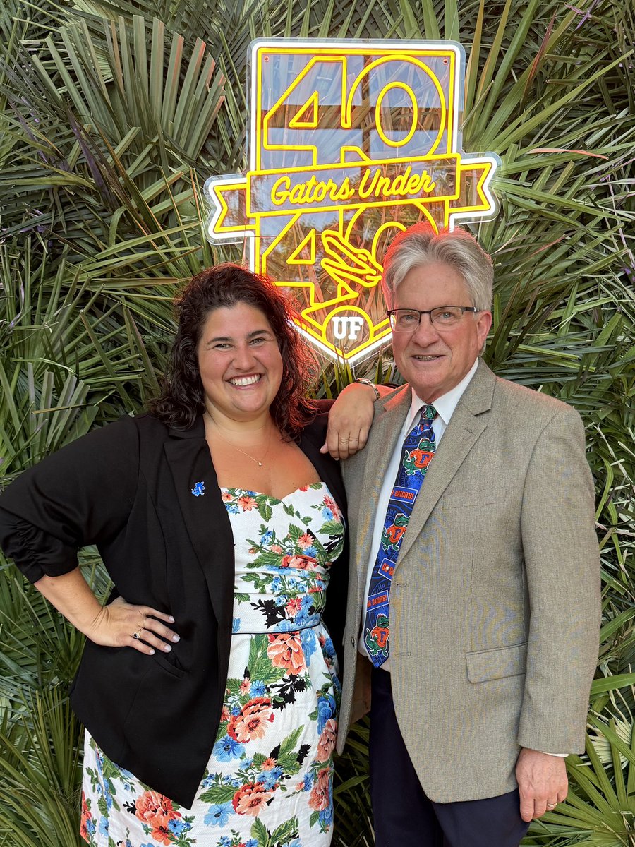 Big night! Honored to see photo-j alum <a href="/LuanneDietz/">Luanne Dietz</a> recognized w/ campus-wide award. <a href="/UFJSchool/">UF College of Journalism and Communications</a> <a href="/UFatWork/">UF at Work</a> <a href="/UF/">FLORIDA</a> <a href="/NPPA/">NPPA</a> <a href="/UFJouDept/">UF CJC Journalism Department</a>