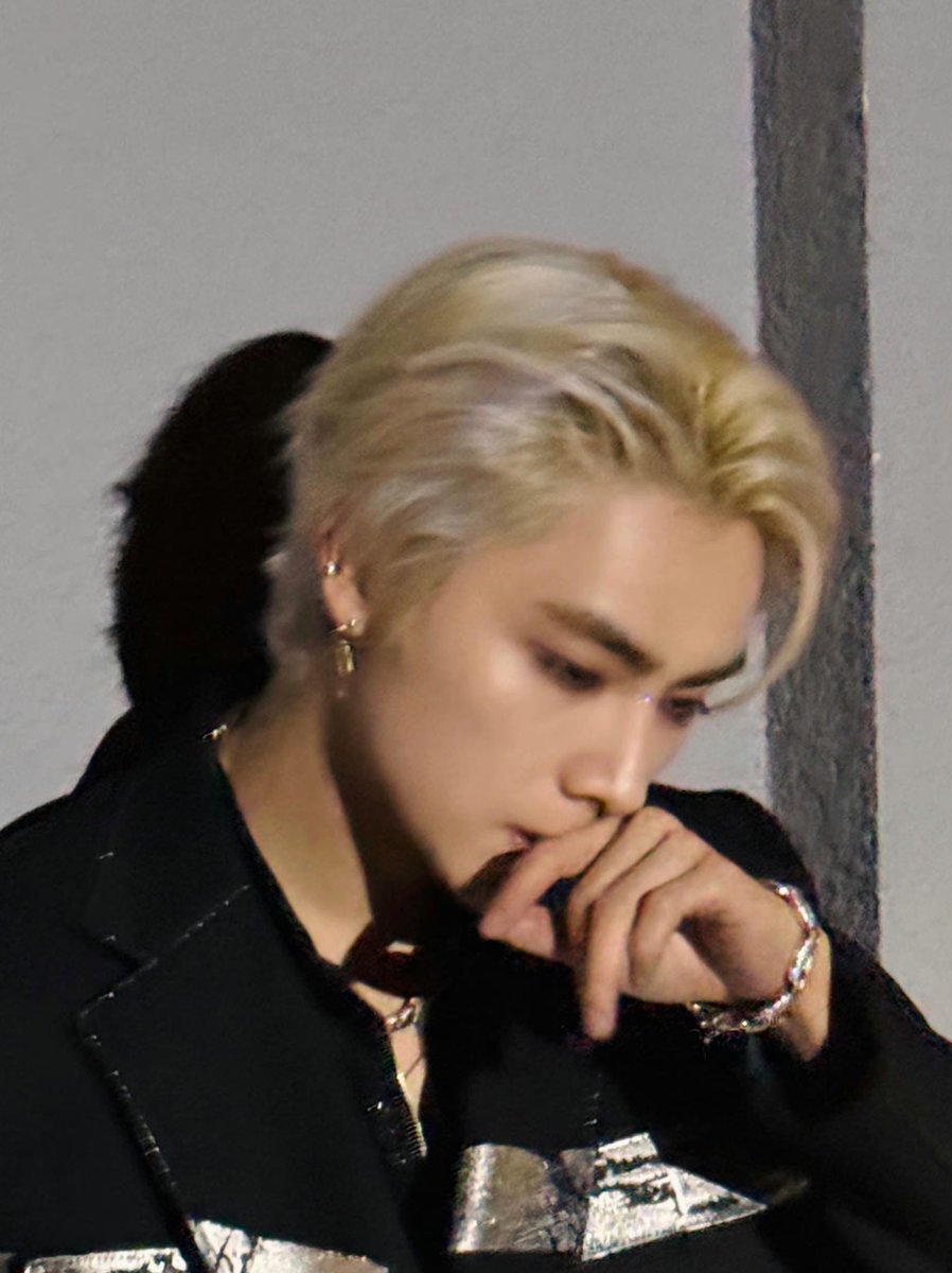 smoldejuns's tweet image. XIAO DEJUN ❓❗️