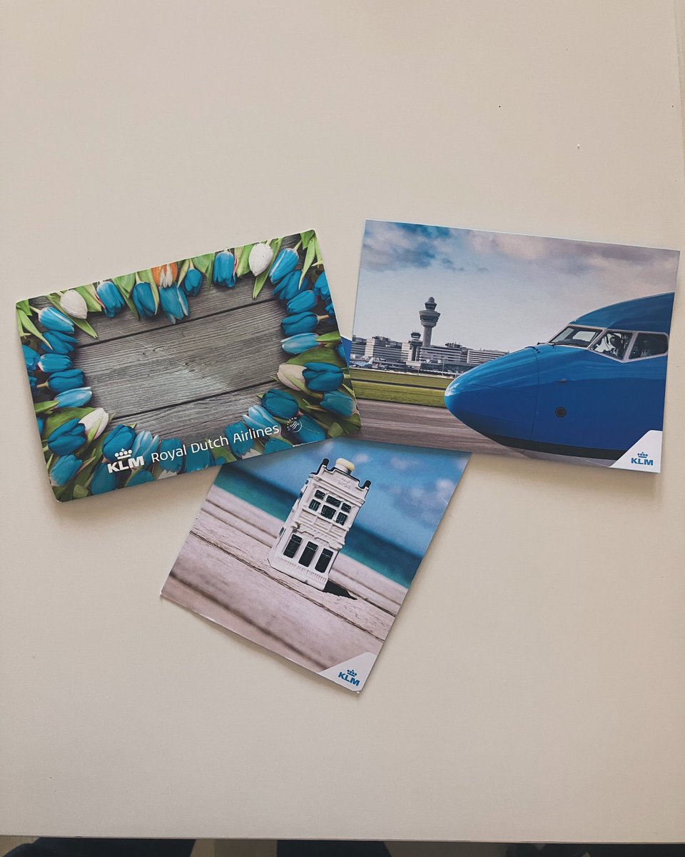 Some people collect tiny KLM houses, other collect memories &amp; personal notes from KLM staff….
#klmcrew #klmstaff #klm