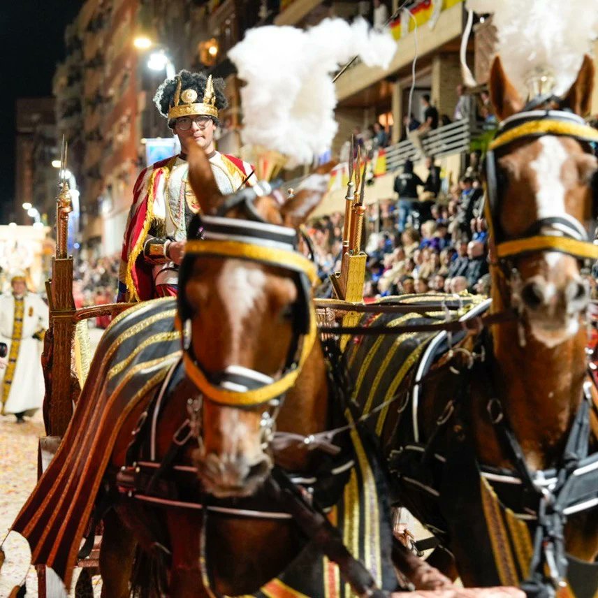 virginia_vmg's tweet image. ⛪️ Espectaculares las procesiones de Lorca. Desfile biblico-Pasional #ViernesSanto #pasos #lorca