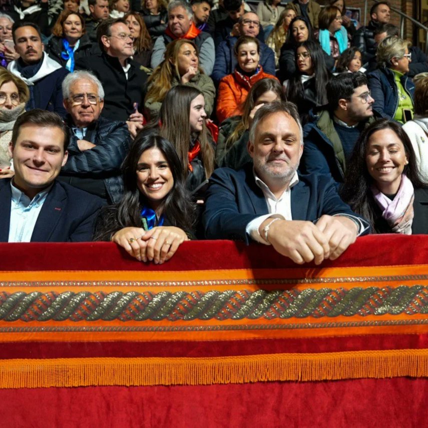 virginia_vmg's tweet image. ⛪️ Espectaculares las procesiones de Lorca. Desfile biblico-Pasional #ViernesSanto #pasos #lorca