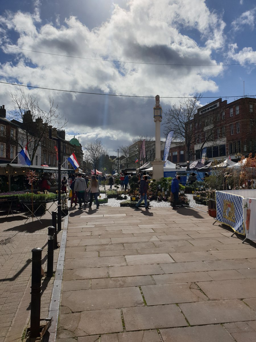PC 2204 and PC 2608 from Carlisle police's neighbourhood team are currently on foot in the city centre for the Easter International Market which is here from the 28th March to the 1st April.

#Cumbriapolice #Cumberlandcouncil #Neighbourhoodpolicing #Strongercommunities
