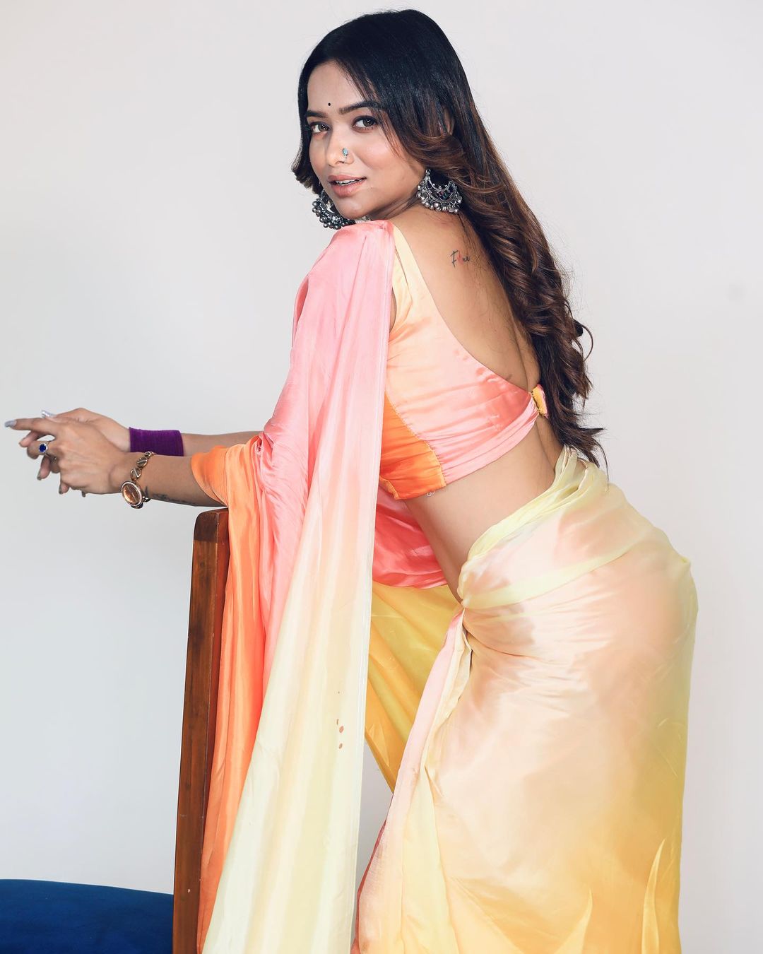 GJ6psWIasAAQM2Y?format=jpg&name=large