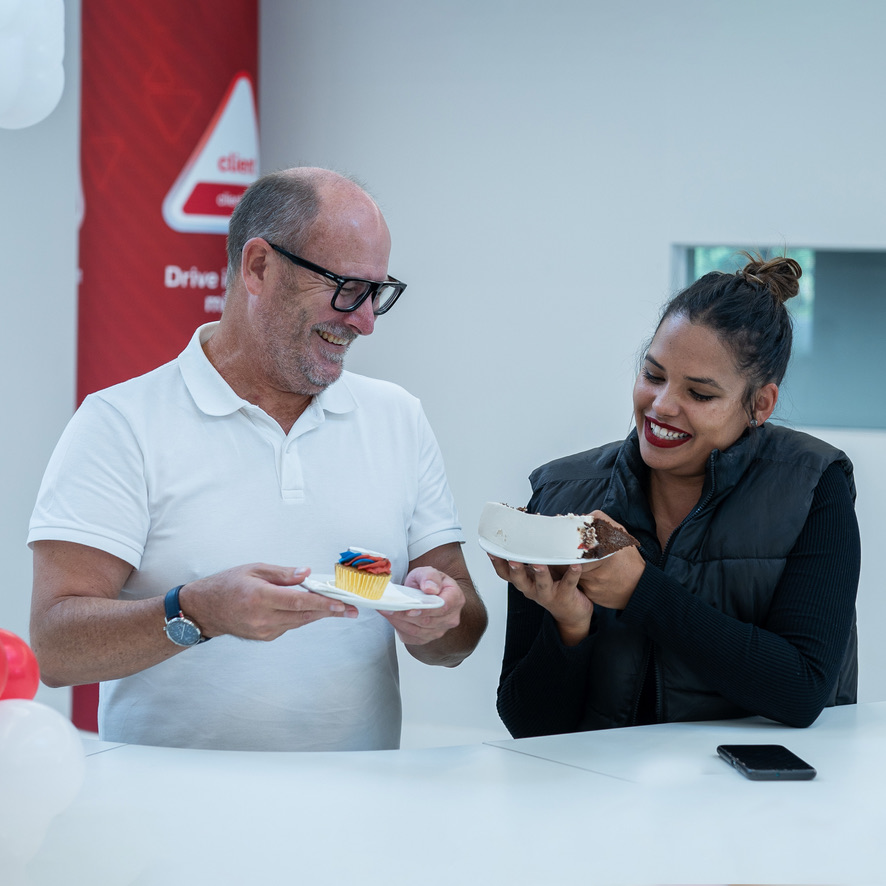 Just like @CapitecBankSA 22 million clients, YOU can decide that there is a better way to live 🤩 Be with a bank that helps you live better, sign up here: capitecbank.co.za/personal/trans… #BetterNeverRests #TheInsiderSA