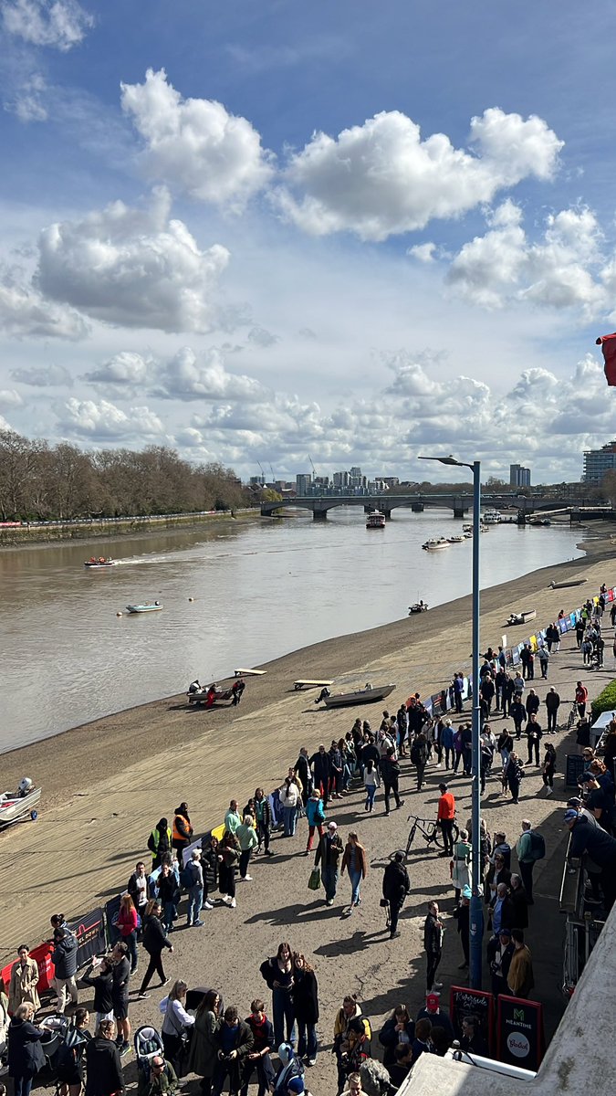 Beautiful sunny day for The Boat Race. Will be on BBC ONE with all the race coverage from 2pm @bbcsport @theboatrace