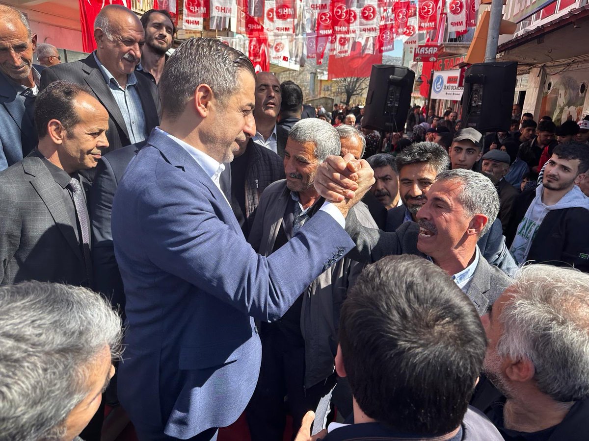 Baskil’in vakti geldi, tamamdır. 

Baskil’de Tuncer Turus..
Elazığ’da Murat Aygen..

Allahım sen bizi mahcup etme..