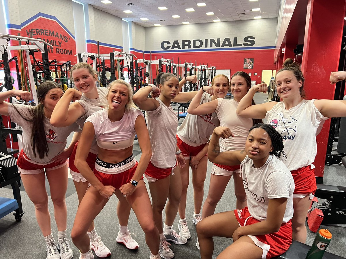 Gains over on this side! 😤

#GoCards | #GirlsOn🔥
