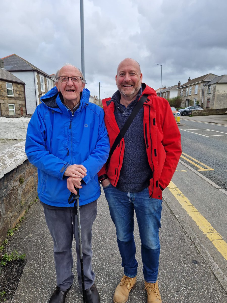 Bumped into my dad, Dr Charles Moon, waiting for the bus whilst I was out canvassing in Pool this afternoon. No need to canvass dad. He’s voting for change. He’s voting @CRHLabour #labourdoorstep #Cornwall