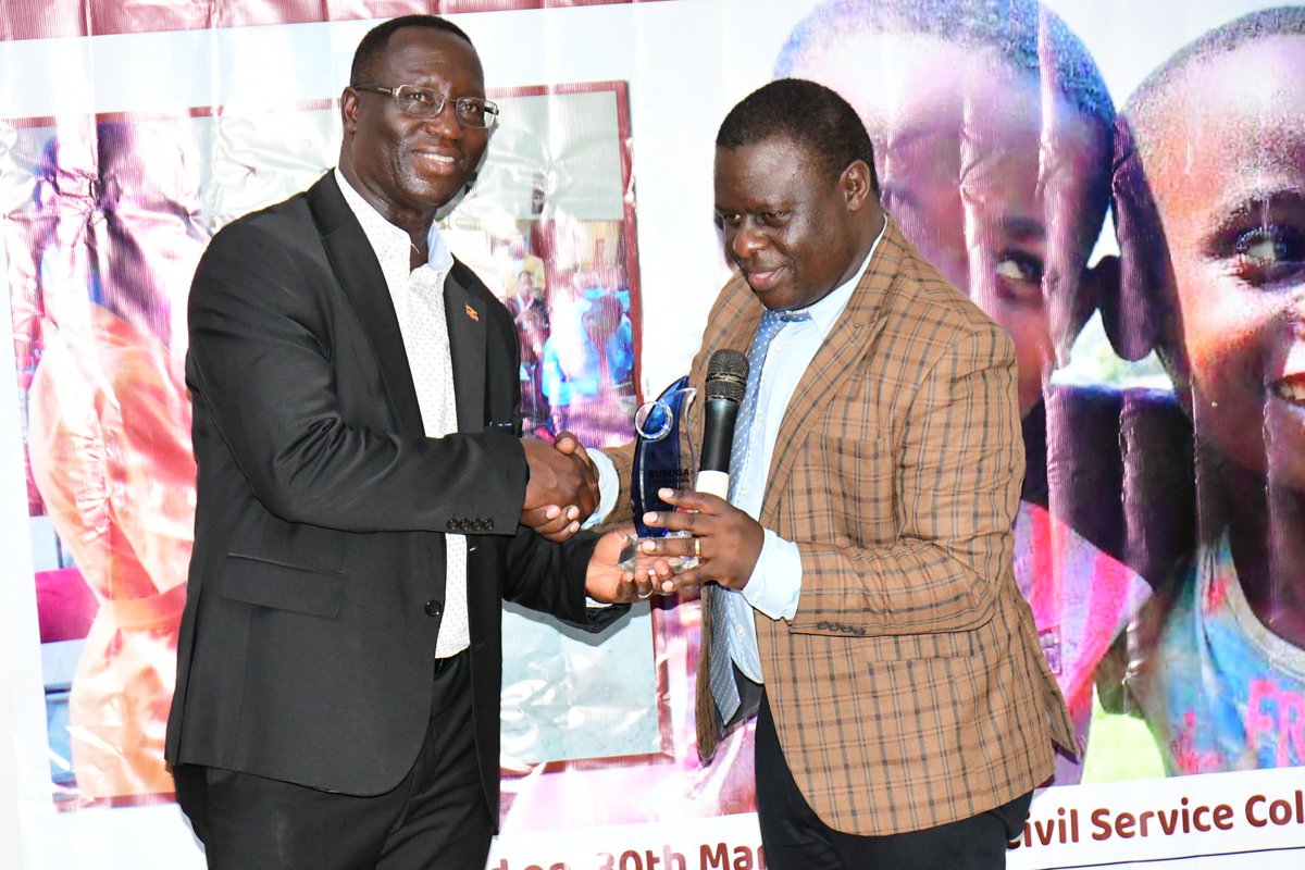 CPD presenter of the year, Dr. Ruth Namazzi, the award was received by Prof. Peter waiswa (@waiswap)