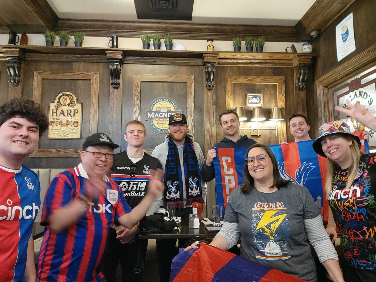 Bringing the @CrystalPalaceDC  #PMA here @irelands4courts  
.
.
#upthepalace #dontwatchpalacealone #badbrains #myPLmorning @PLinUSA #getthosepoints