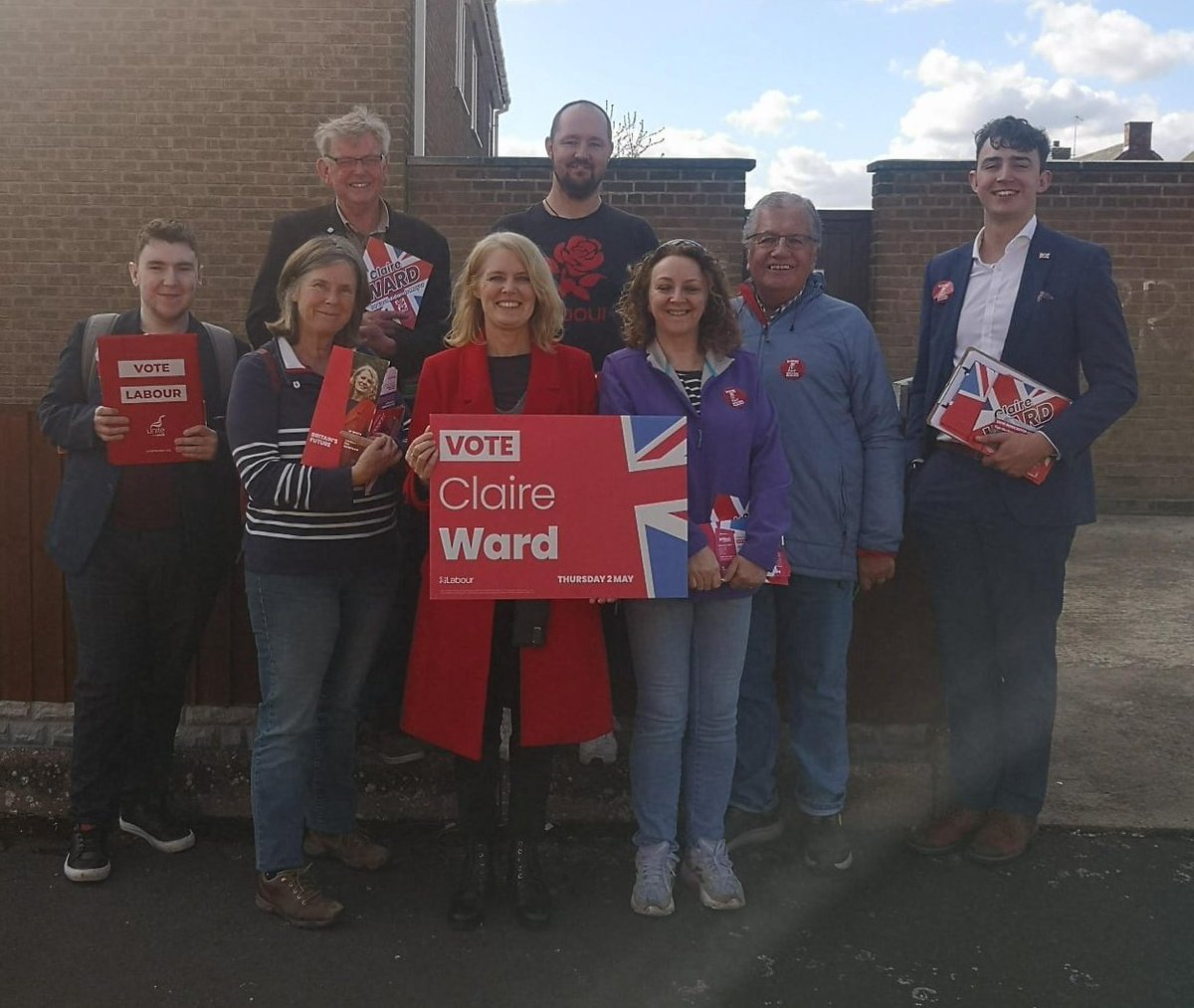 The sun kept on shining this afternoon in Harworth and Bircotes My mission to talk to as many people as possible in the weeks and months ahead continues Should I have the honour of serving as the next MP, this commitment will not stop.