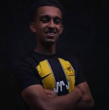 Ahmed Al-Ghamdi, you are the best for me, and you are Salem Al-Dosari in the future, and your goal will not be repeated. Thank you #بندري_شاهين #الاتحاد_الفيحاء ....... & &