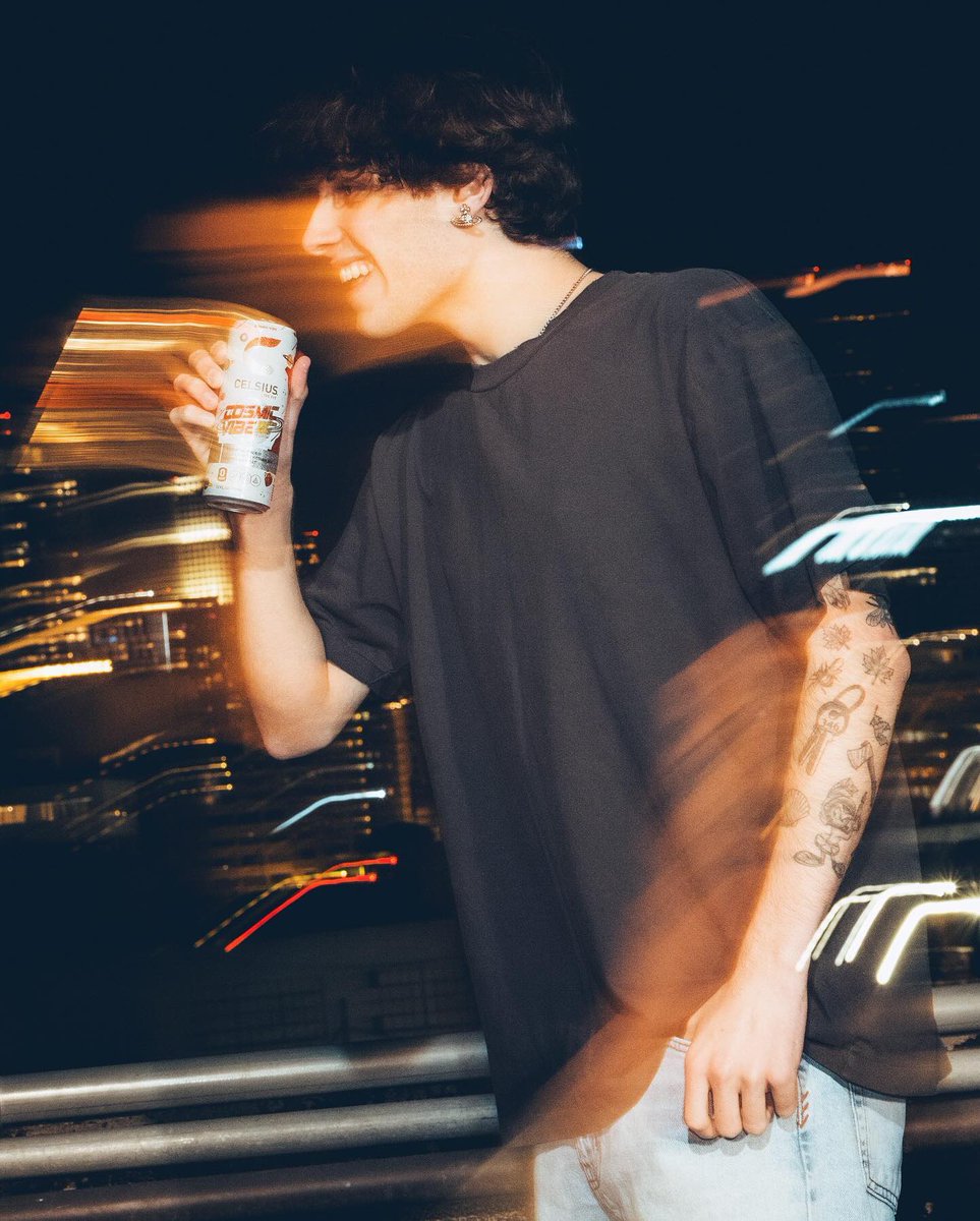 sexgodseung tweet picture