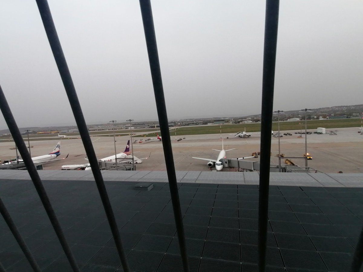 Thrylos1893's tweet photo. Flugzeugfan2 https://t.co/LlLgFBwXWk
