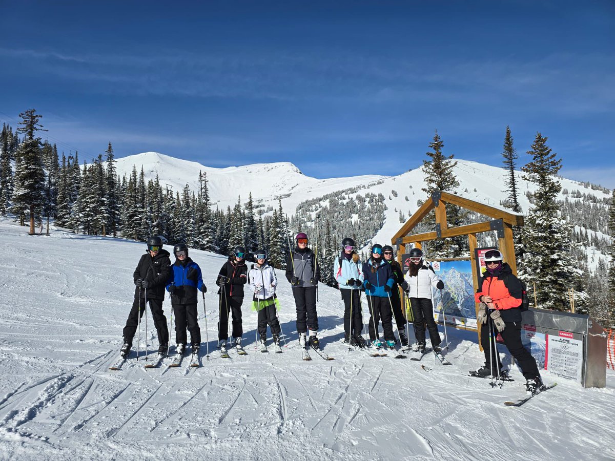 BHCS Ski Trip tweet media