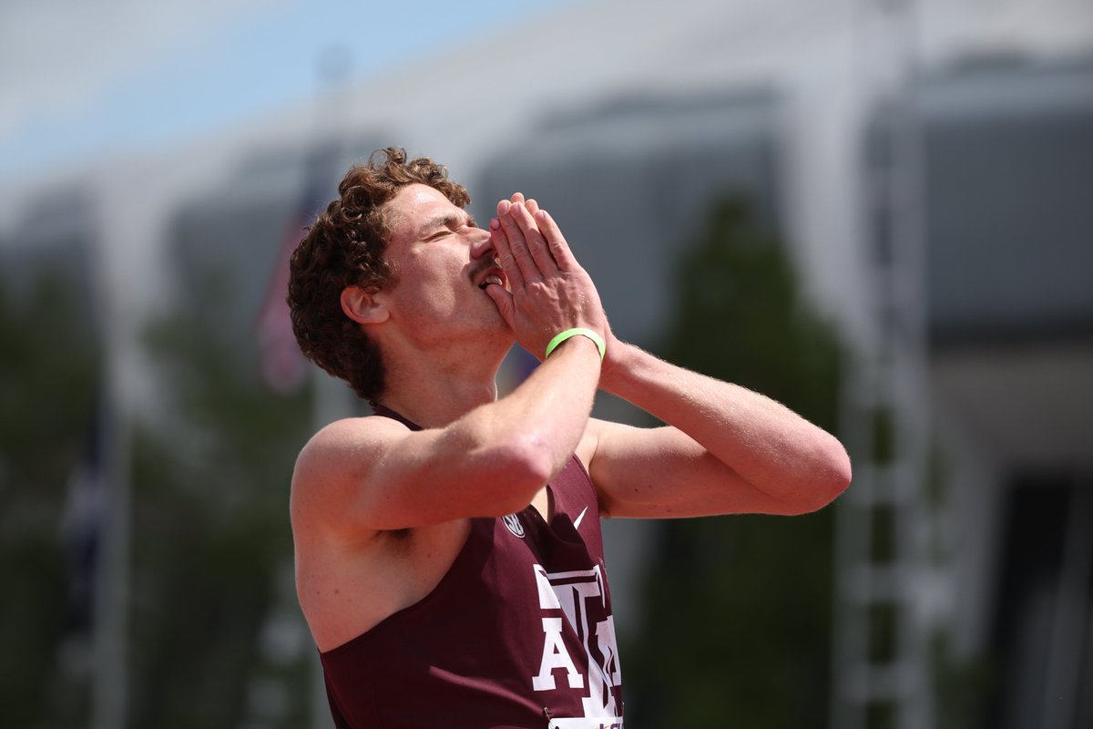 SAM WHITMARSH ARE YOU KIDDING ME ‼️ He wins the men's 800m with a time of 1:44.46, that's No. 2 on our all-time list and the eight-fastest time in NCAA history 🤯 #GigEm // #AggieTF // 📊 aggi.es/4aedIaw