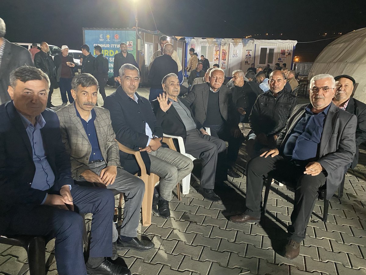 ahmetanar27's tweet photo. 1999-2004 yılları arası Milliyetçi Hareket Partisi Nurdağı Belediye Başkanı saygı değer Emmimiz Sayın Mustafa Kemal TUNA Başkanım her daim olduğu gibi bugünde partisinin arkasında Cumhur ittifakını destekliyor.
#ADAYBELLİ
#KARARNET https://t.co/RFExe71T1x