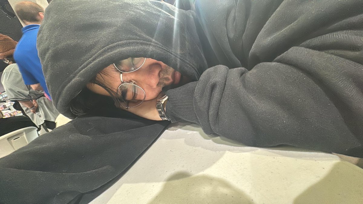 R3: my opponent lullaby of obedience himself to sleep brooo