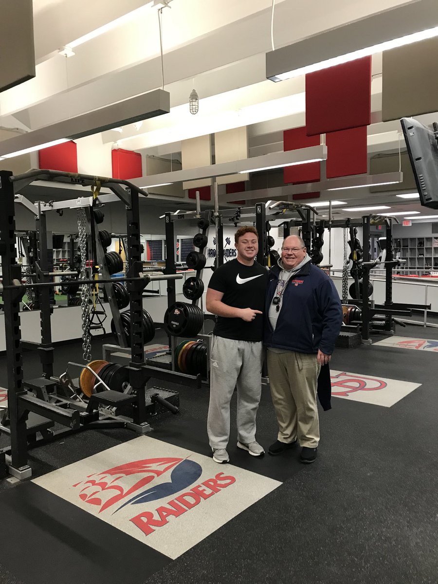 Thank you so much @ShipFootball and @pjleeol for the amazing hospitality!! Can’t wait to be back. @InfoForge @TheCoachDavis_ @Joe73Mangano @c4_training