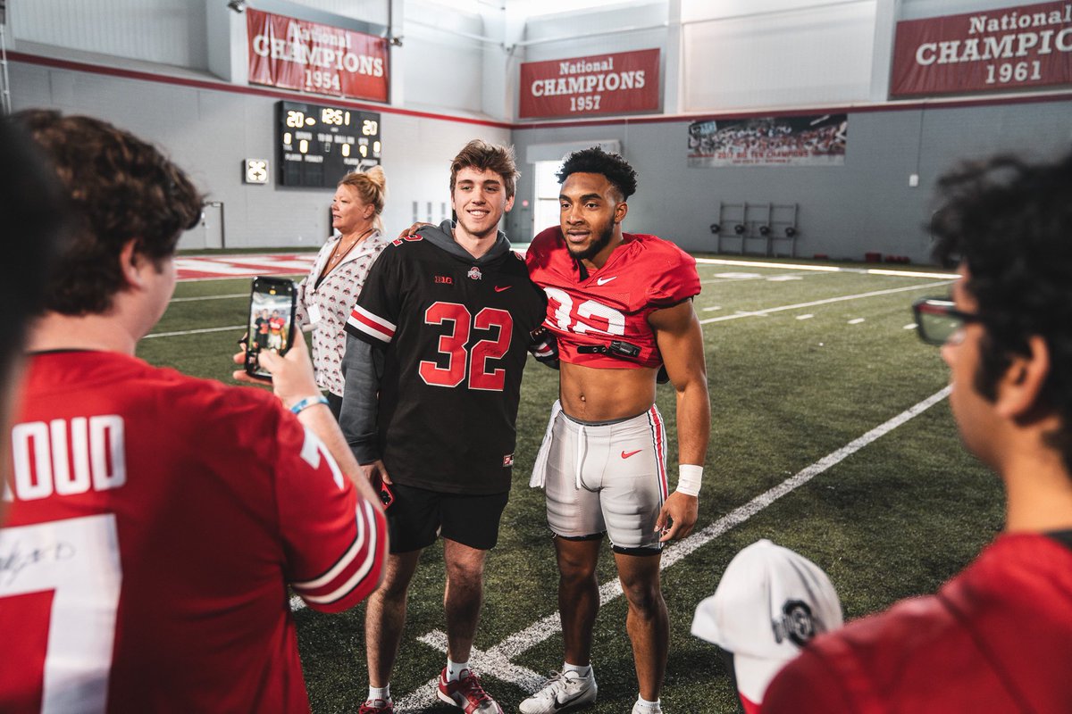 OhioStAthletics's tweet photo. Appreciate you always showing up Buckeye Nation ‼️ Another successful student appreciation day 😁

@meijer | #GoBucks https://t.co/dQwJCxfGwV