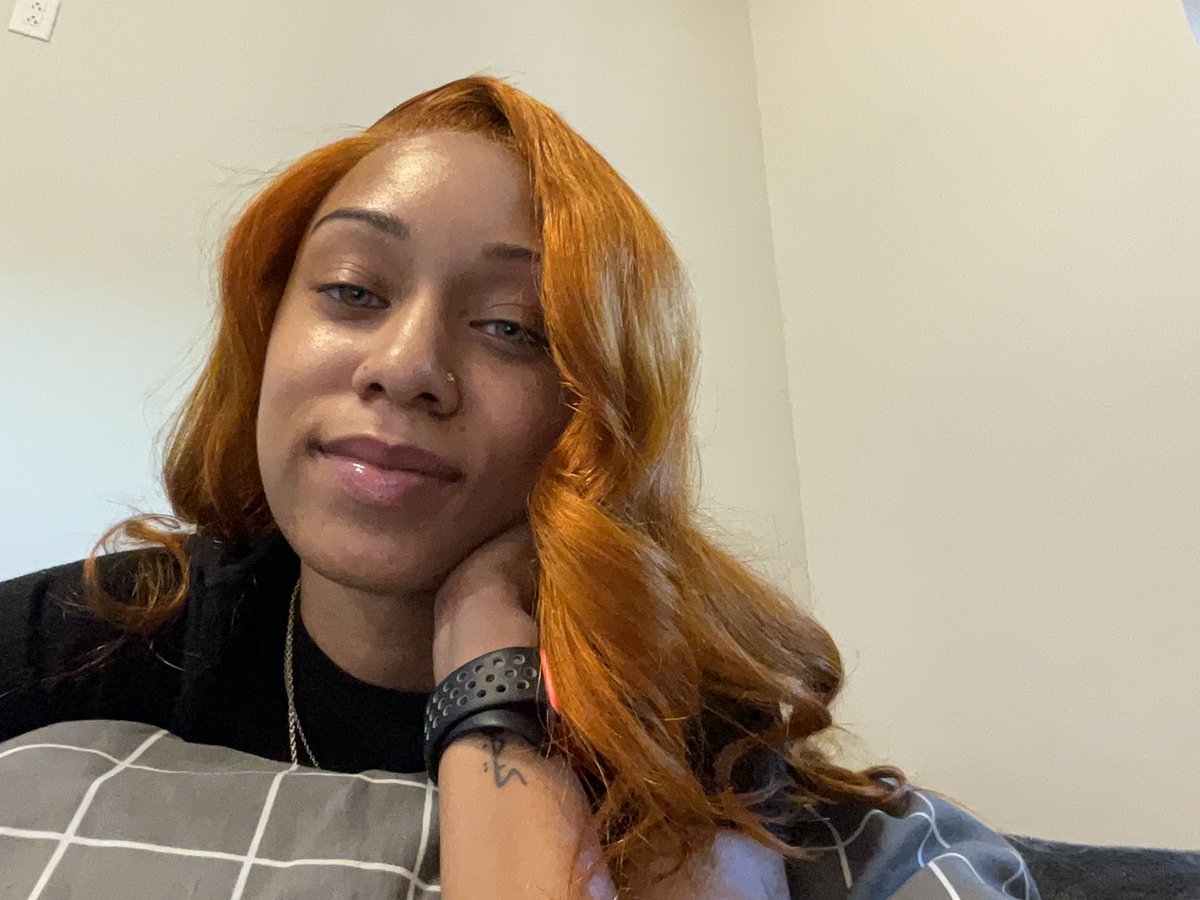 3SINTERLUDE's tweet image. #hairdone #prettyaf 👩🏼‍🦰💋